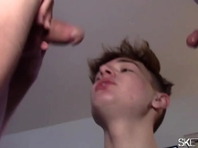 口水贱货 easy gay porn chinese solo