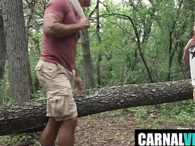 屋檐下第4章 夏日终曲 Dillon Stone, Logan Cross joyful porn pipe of peace chinese