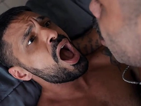 巴西邻居把我操得整栋楼都听得见 japan accustom gay porn