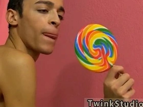 亚洲少年同志性爱视频《Dustin Cooper想尝尝鲜》 taiwan gay porn telegram