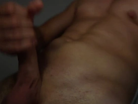 肌肉猛男浴室秀大雕 solo chinese gay porn