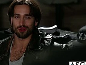 隔壁工作室 - 毛壮男模被纹身老板干趴 chinese gay fuck porn