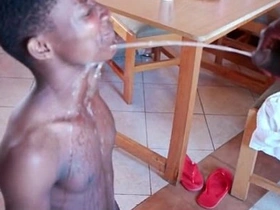 非洲黑人同志无套内射兼放尿 chunky chinese blank out gay porn