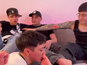 巴西佬与阿根廷人的淫乱趴 - FREE gay chinese hot porn