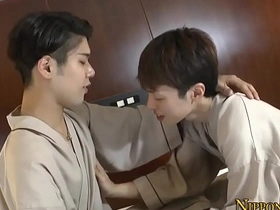 亚裔给同性小受口交 hot sex xxx videos asian gay