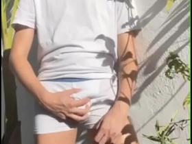 伪娘自尿 弄湿白内裤 男性失禁play asian male gay sex videos