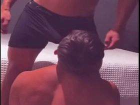 酒吧里失恋的直男让我口交 以为我是他女友 this vid chinese gay porn