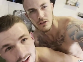 ChristianWilde: 大鸡巴Christian Wilde专业地舔Lane Colten的屁眼 hot gay porn hentai