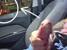 公交站台对着红发妞公开冒险自慰！ pinoy gay porn make less noise