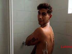 从流浪汉到床伴：史上最火热的租房协议！ japan joyous porn hot