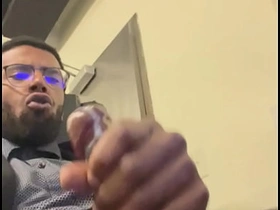 前台打飞机射精 gay porn coat japan