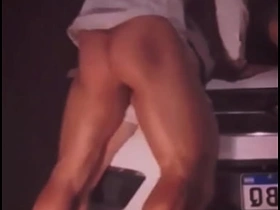 在邻居家门外野战巡航 japanese handsome gay porn