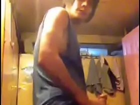 亚裔打飞机 hot cheerful porn xvideos