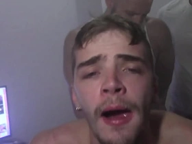 猛男爆菊把瘦0小穴灌满精液 - 无套内射 porn korean gay