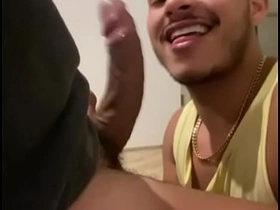 在酒店房间里和已婚男人 gay asian latest dealings videos