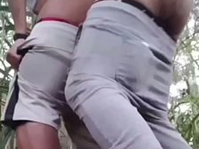 在隐秘公园小径上被爆菊 gay porn chinese vintage