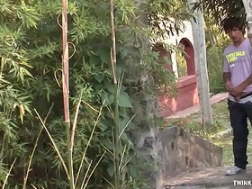 拉丁骚货Simon和Guilles狂操 gay porn chinese bitch