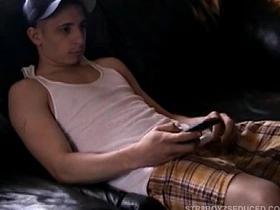 直男科瑞享受深喉服务 gay japan daddy porn