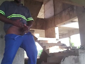 整天穿着精液糊满的靴子干活 deel chinese uncaring porn