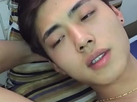 亚洲嫩屌打飞机合集 asian teenagers gay sex videos