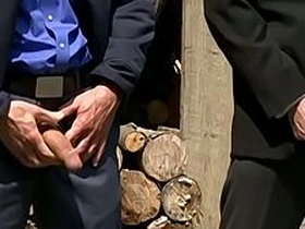 老爹性爱档案：熟男大卫·安东尼与特洛伊·丹尼尔斯户外狂操爆肛 japanese force gay porn