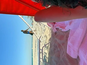 公共海滩与小鲜肉 japan freeze gay porn