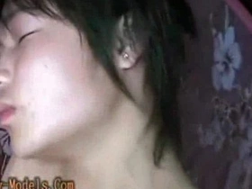 被绑亚洲男孩们接受打飞机 asian humiliation gay porn