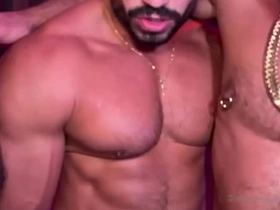 肥佬群P狂欢 japan gay fuck porn