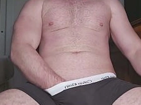 肌肉老爹PhantomGentX健身出汗 teasing快要爆裂的巨根 my house is hot gay porn