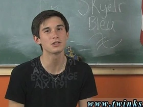 EMO同志亚洲按摩 先听Skyelr Bleu来自哪儿 hot gay down in the mouth porn