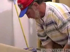 熟男大卫打飞机 big cock korean blithe porn