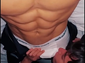 我把屁股献给我闺蜜单身派对的脱衣舞郎 chinese blithe porn magazines